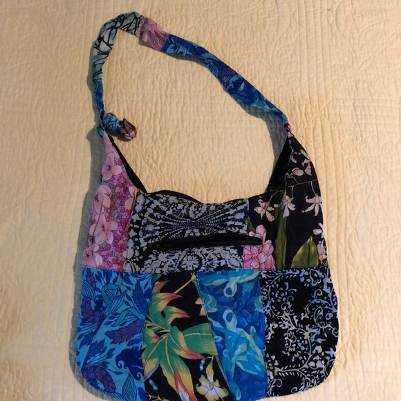 Bag - Picture 1 of 5